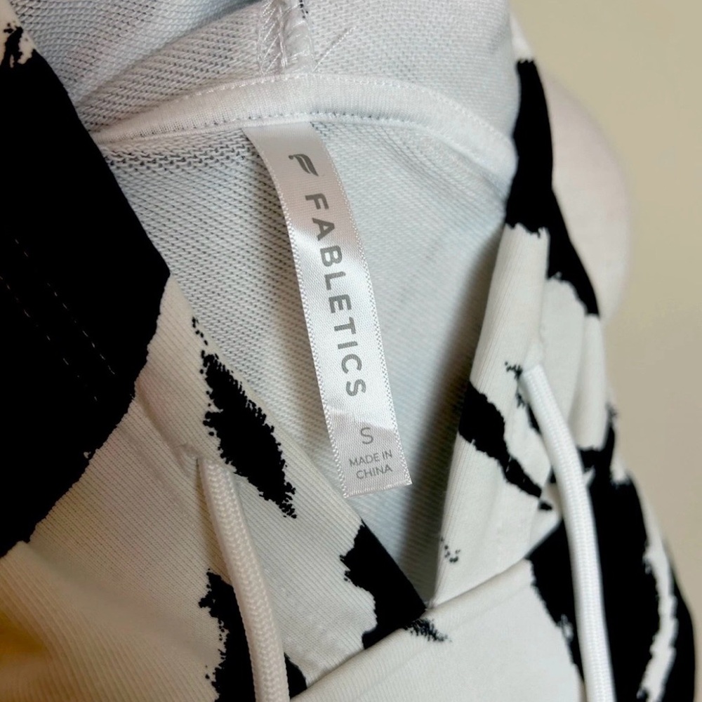 Fabletics Black and White Tie-Dye Hoodie - Picture 4 of 11